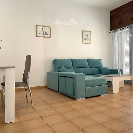 Pascual With Private Garden, Patio And Bbq By Amazzzing Travel Willa