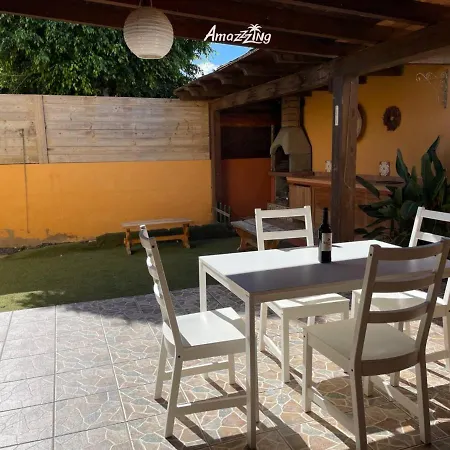 Pascual With Private Garden, Patio And Bbq By Amazzzing Travel Willa