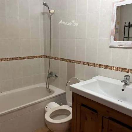 Willa Pascual With Private Garden, Patio And Bbq By Amazzzing Travel Corralejo