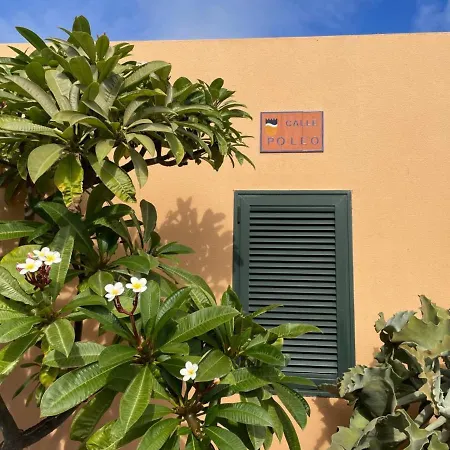 Willa Pascual With Private Garden, Patio And Bbq By Amazzzing Travel Corralejo